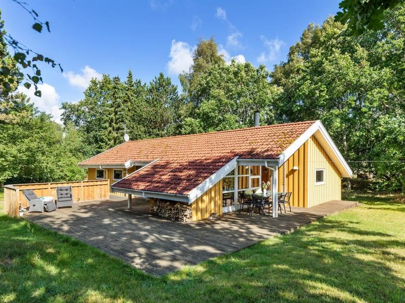 Hus/ Residence|"Ailen" - 500m from the sea in Bornholm|Bornholm|Aakirkeby