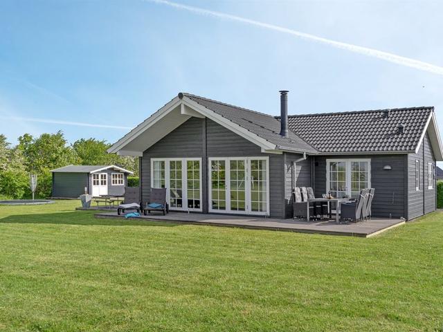 House/Residence|"Hathulf" - 700m from the sea|Southeast Jutland|Sydals