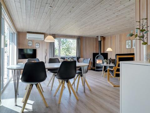 Inside|"Afke" - 900m from the sea|Northwest Jutland|Thisted