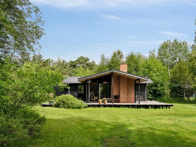 Hus/ Residence|"Skjold" - 600m from the sea in Djursland and Mols|Djursland & Mols|Grenaa