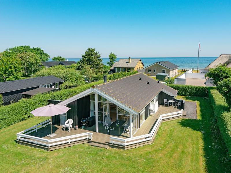 Hus/ Residence|"Maybritt" - 100m from the sea in Funen|Fyn & öar|Otterup
