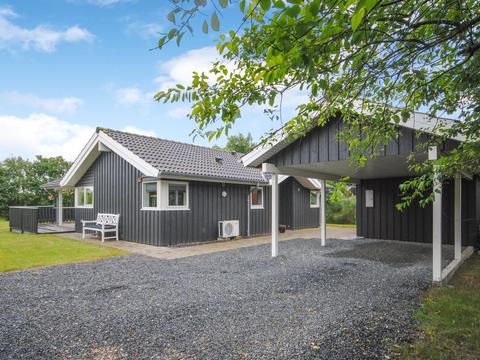 House/Residence|"Evelina" - 150m to the inlet|Limfjord|Løgstør