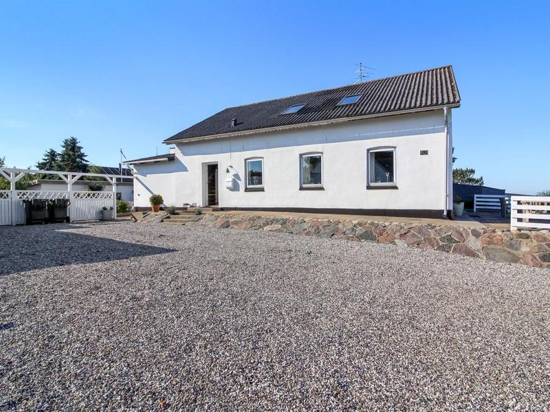 Hus/ Residence|"Stavn" - 20m from the sea in Djursland and Mols|Djursland & Mols|Glesborg