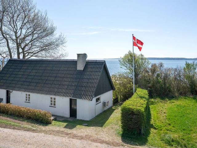House/Residence|"Ose" - 50m from the sea|Southeast Jutland|Sønder Stenderup