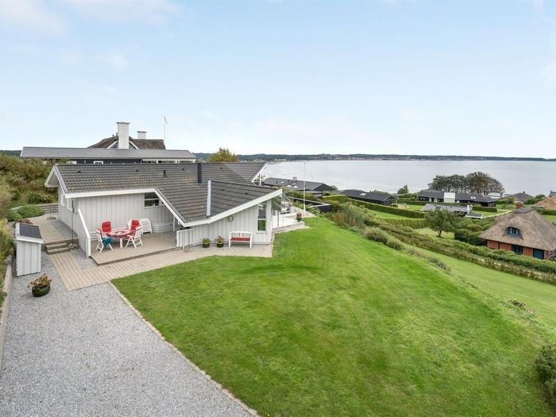 Hus/ Residence|"Eilen" - 250m from the sea in Djursland and Mols|Djursland & Mols|Ebeltoft