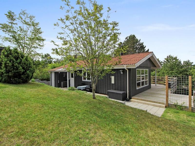 Hus/ Residence|"Safir" - 800m from the sea in Djursland and Mols|Djursland & Mols|Ebeltoft