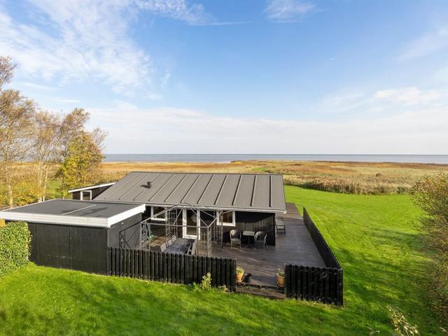 House/Residence|"Gisa" -  from the sea|Northeast Jutland|Hadsund