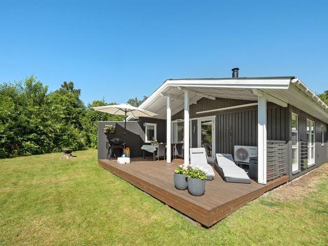 House/Residence|"Brune" - 30km from the sea|Western Jutland|Toftlund