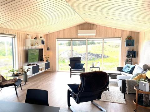 Inside|"Hinda" - 1.2km from the sea|Northwest Jutland|Bindslev