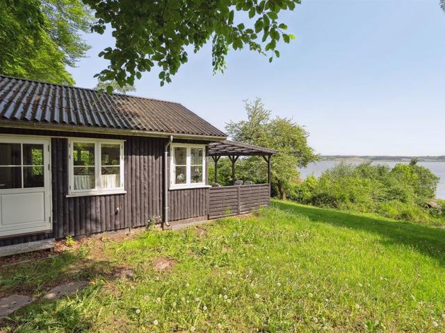 House/Residence|"Ginne" - 100m to the inlet|Limfjord|Løgstrup