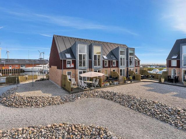 Hus/ Residence|"Martje" - 10m from the sea|Djursland & Mols|Glesborg