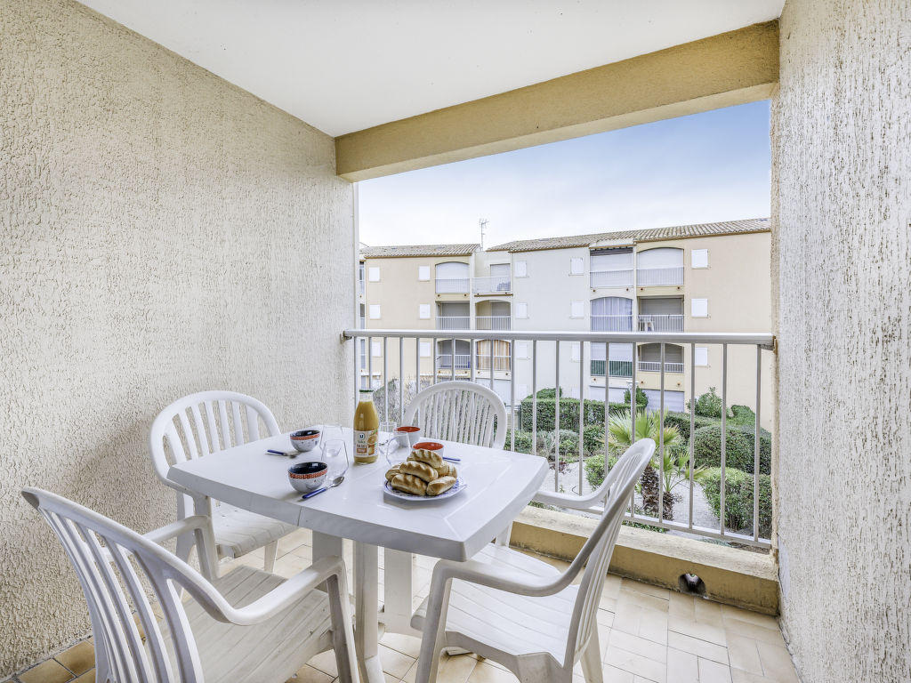 Apartment Jean Bart I in Cap d'Agde FR6630.860.4 | Interhome