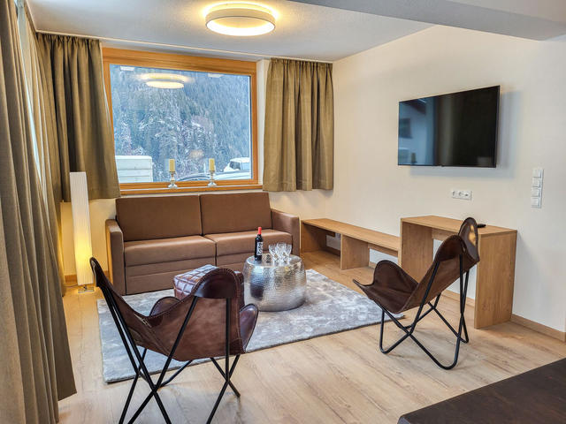 Wnętrze|Schneeschnucke Home|Paznaun|See