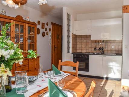 Appartement Rüthanet, Zwitserland, Ticino, Airolo, Keuken /Eetkamer