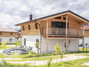 Haus/Residenz|mit Sauna & Sommer-Pool für 10 Personen|Oberbayern|Inzell