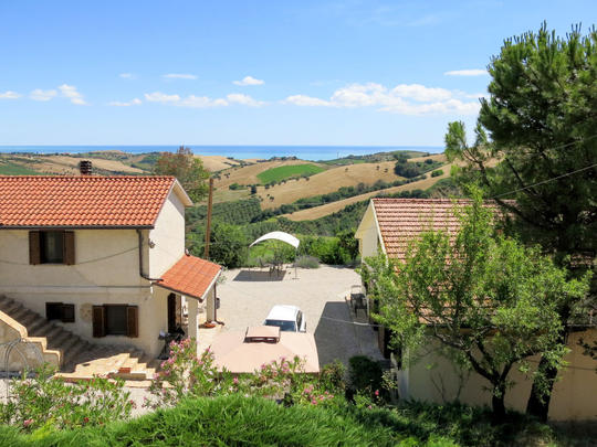 Casa Intensivo-Elegante, Italia, Abruzzo, Roseto degli Abruzzi, Casa