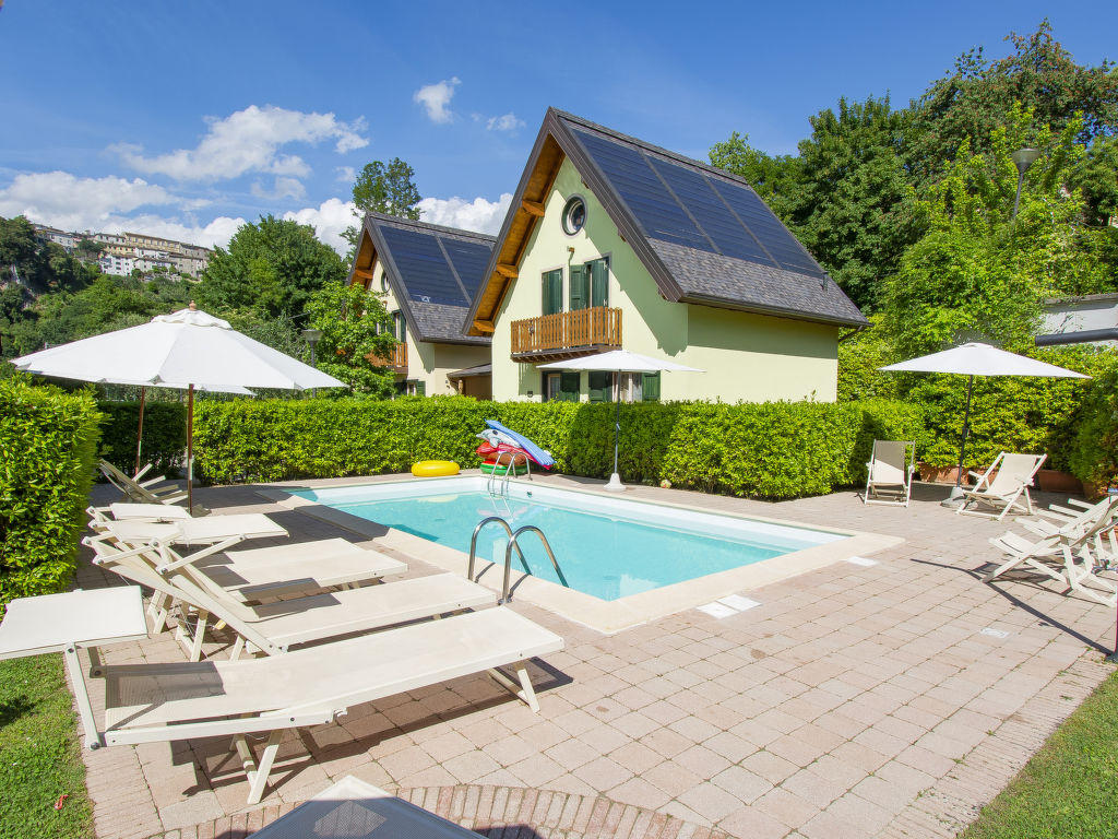 Holiday House Viola (BLU601) in Bagni di Lucca IT5180.636.1 Interhome