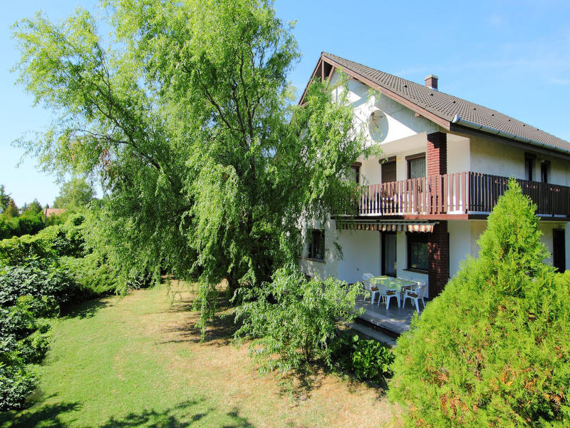 Maison / Résidence de vacances|Picea|Lac Balaton rive sud|Balatonfenyves