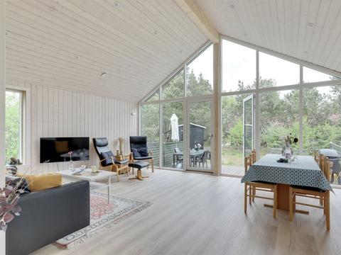 Inside|"Hilje" - 350m from the sea|Bornholm|Aakirkeby