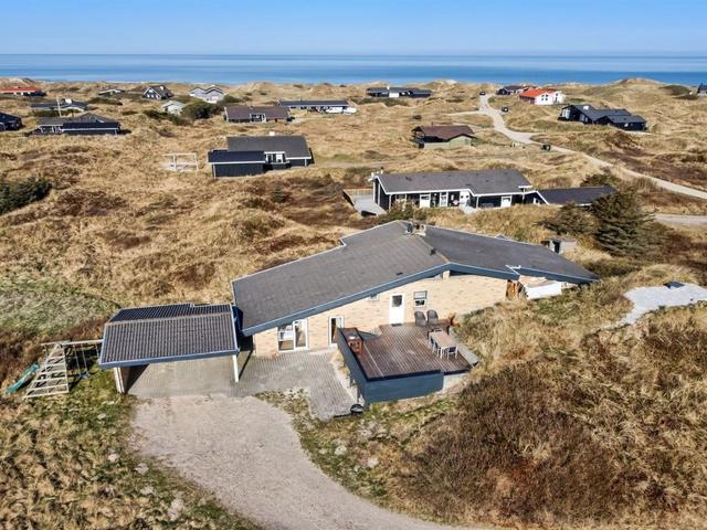 Kuća / objekt|"Judeth" - 300m from the sea|Sjeverozapadni Jutland|Løkken