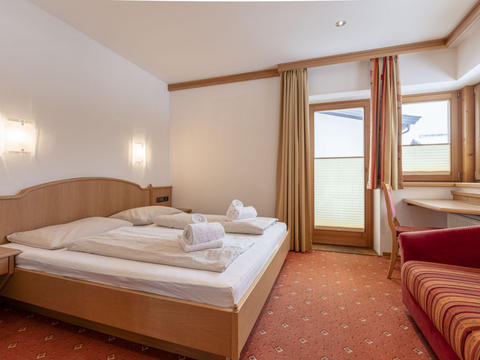 Wnętrze|mit 2 Schlafzimmern für 5 Personen|Tyrol|Kitzbühel