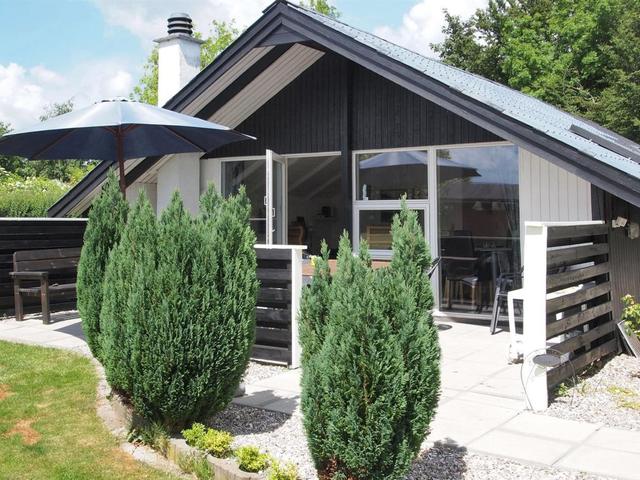 Casa/Residencia|"Hortensia" - 350m from the sea|Sudeste de Jutlandia|Egernsund