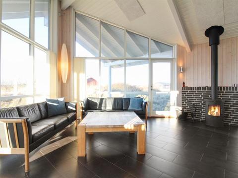 Inside|"Eskil" - 500m from the sea|Northwest Jutland|Hirtshals