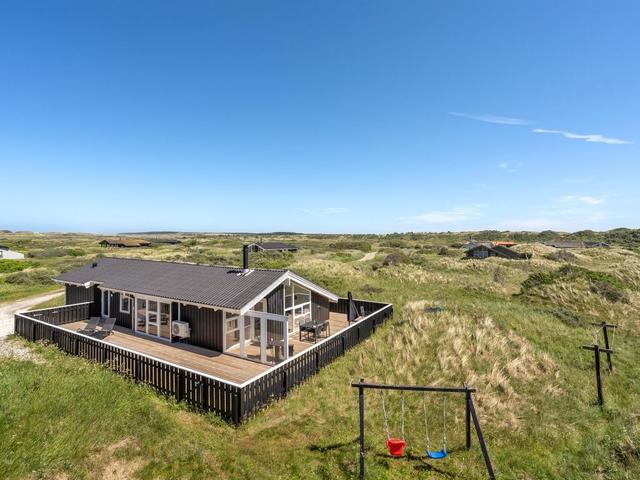 House/Residence|"Randulf" - 450m from the sea|Northwest Jutland|Hjørring