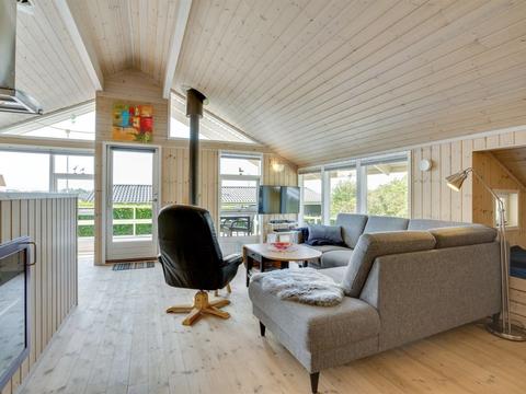 Inside|"Albantine" - 150m from the sea|Southeast Jutland|Hejls