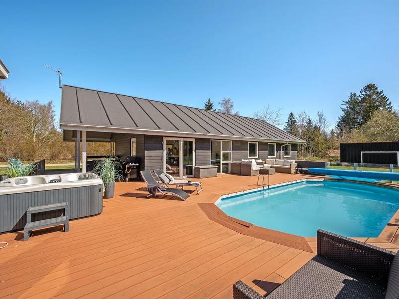 Hus/ Residence|"Alisa" - 6.7km from the sea in Djursland and Mols|Djursland & Mols|Glesborg