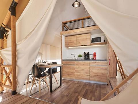 L'intérieur du logement|Glampingtent 4|Drenthe|Ijhorst