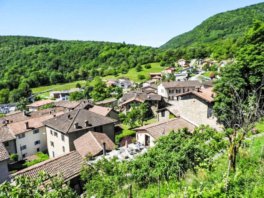 Appartement Rustica, Zwitserland, Ticino, Novaggio, Plaats