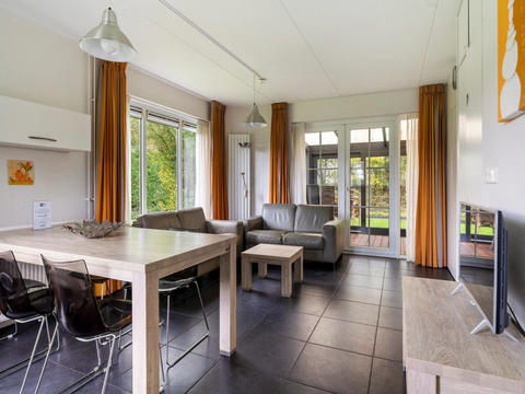 Innenbereich|Bungalowpark It Wiid|Friesland / Ijsselmeer|Eernewoude