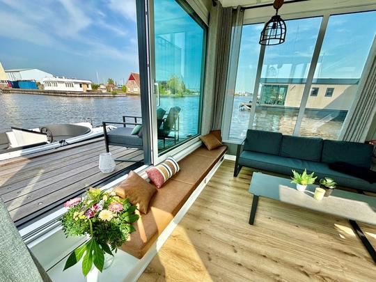 Casa de vacaciones Harboursuite Woudsend incl. motorboot, Holanda, Friesland, Woudsend, Salón