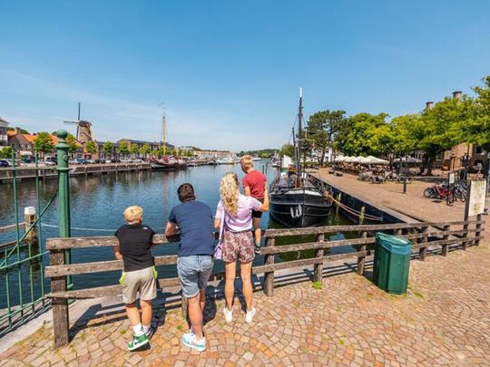 Vakantiehuis Velthorst 6, Nederland, Zuid-Holland, Hellevoetsluis, Buiten
