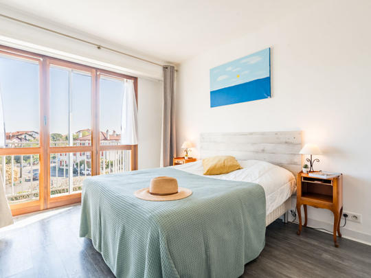 Apartamenty Clos St Martin, Francja, Kraj Basków, Biarritz, Sypialnia