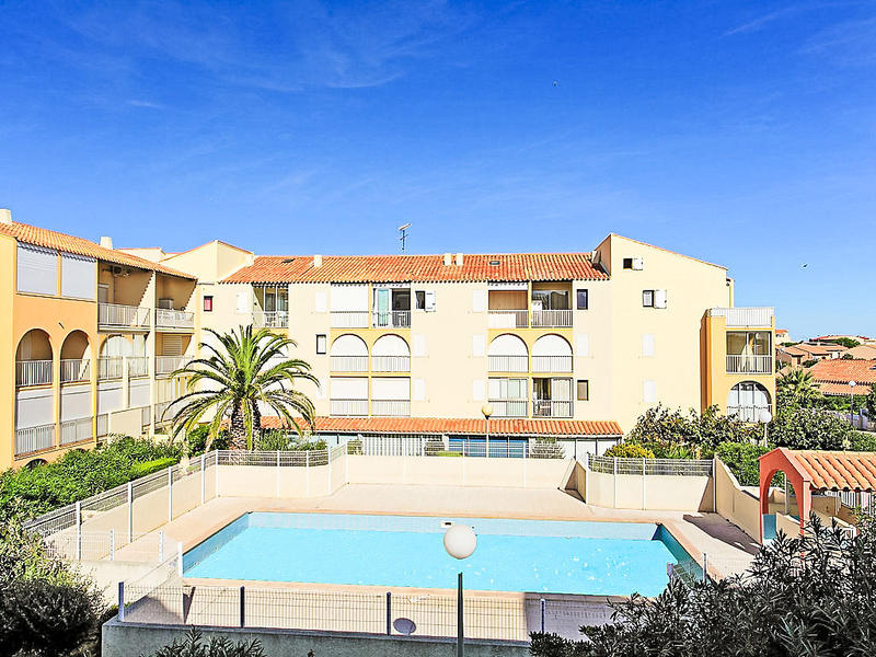Apartment Les Maisons de la Plage in NarbonnePlage FR6639.150.3