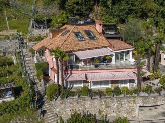 Apartamento Il Soldunese, Suiza, Ticino, Losone, Casa