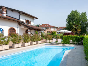 Haus/Residenz|Collina San Ponzio|Piemonte-Langhe & Monferrato|Barolo