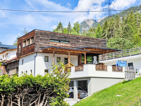 House/Residence|Sandra Falch|Arlberg mountain|Flirsch