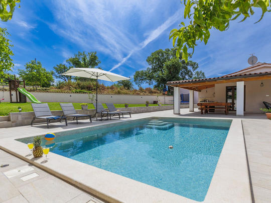 Casa Nina, Croazia, Istria, Barban, Piscina esterna
