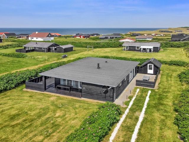 House/Residence|"Mildrid" - 200m from the sea|Northwest Jutland|Løkken