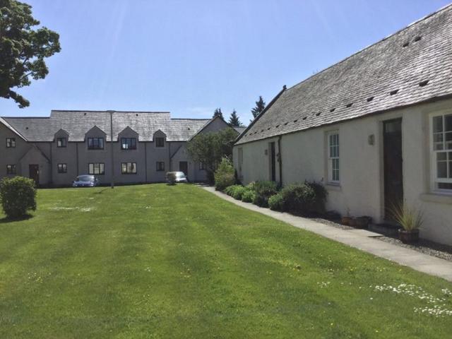 House/Residence|Old Edinburgh Cottage|Scotland|Inverness