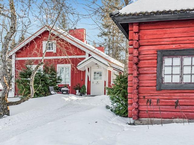 Dům/Rezidence|Isopehtoori|Varsinais-Suomi Satakunta|Somero