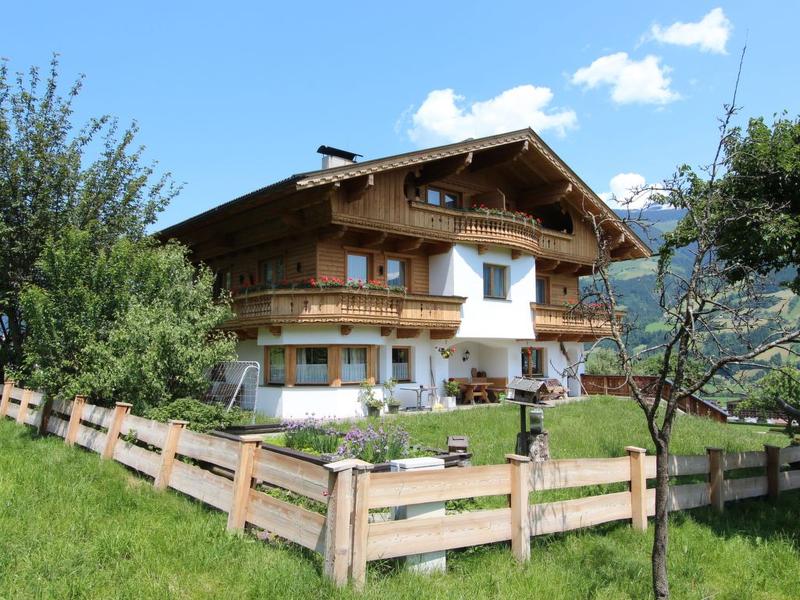 Hus/ Residens|Gasteighof|Zillertal|Fügen