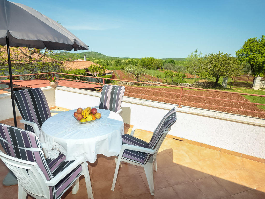 Apartment Stari Brist in Rovinj/Rovinjsko Selo HR2505.250.1 Interhome