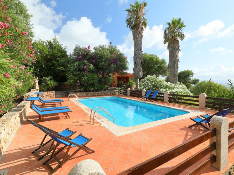Hus/ Residence|Bouganville|Sardinien|Badesi