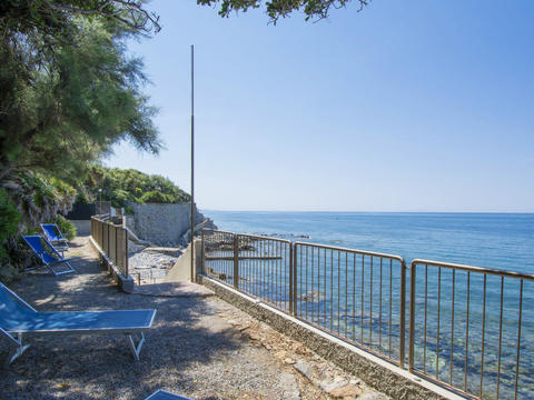 Maison / Résidence de vacances|Tamerici|Riviera degli Etruschi|Quercianella