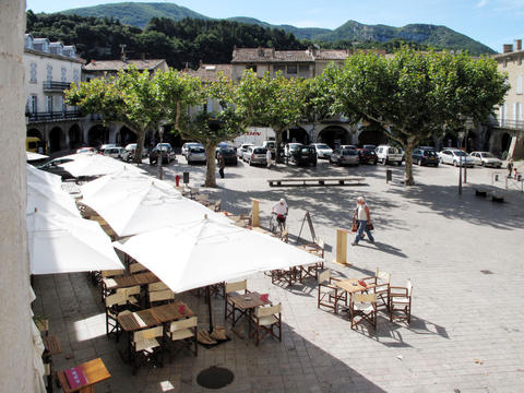 Maison / Résidence de vacances|Les Arcades|Provence|Nyons