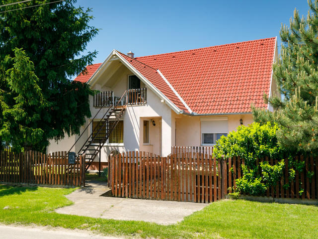 Dom/Rezydencja|Scarlett 1|Jezioro Balaton - brzeg południowy|Balatonboglar/Balatonoszod